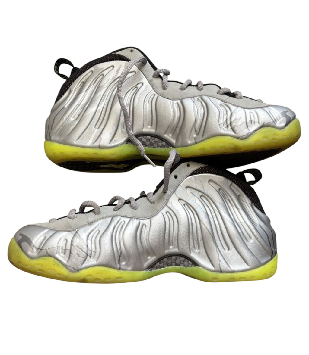 Nike Air Foamposite One ‘Silver Volt Camo’