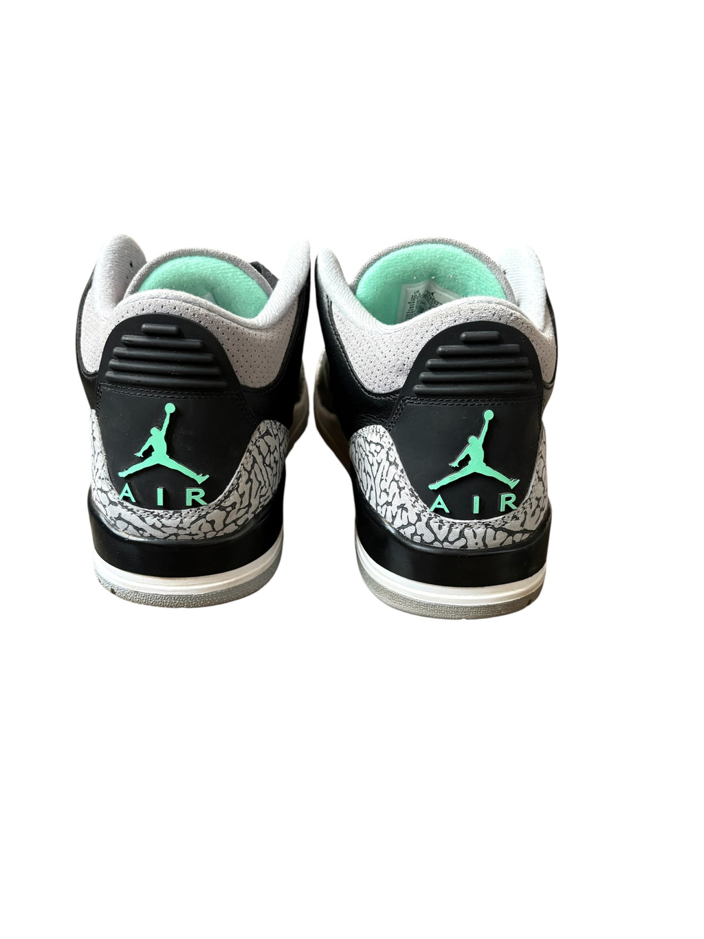 Jordan 3 Retro ‘Green Glow’