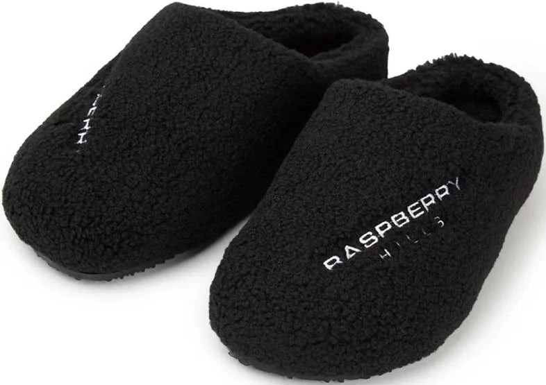 GV Gallery ‘Stacy From The Woods’ Slippers