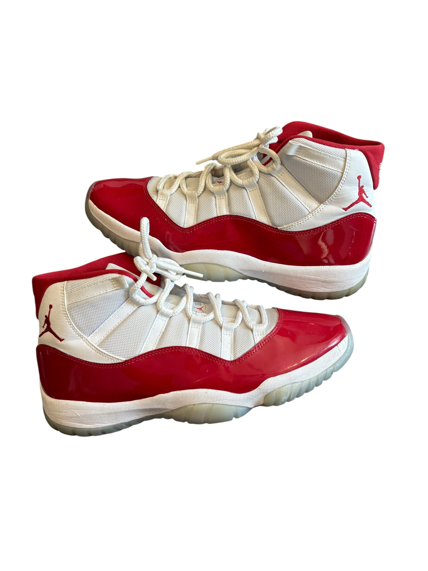 Jordan 11 Retro ‘Cherry’ (2022)